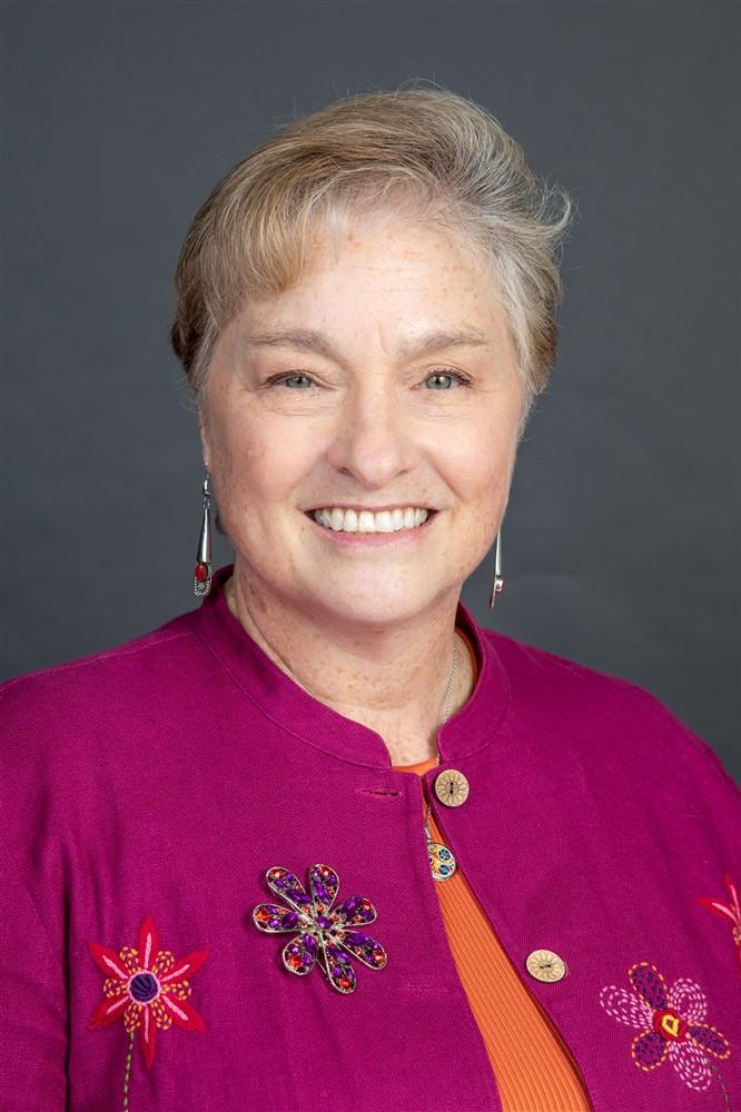 Elizabeth Denham Thompson, Founder and Lead Consultant